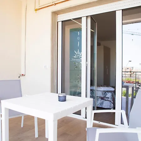 Frühstückspension Acquamarina 3*