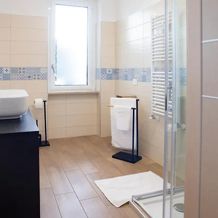 Nocleg ze śniadaniem Acquamarina 3*
